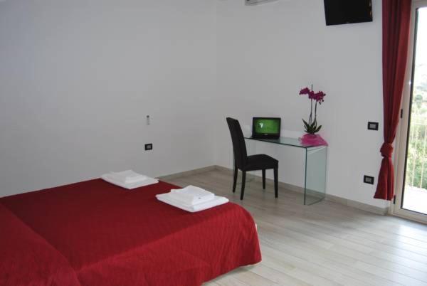 Le Mulinare - Bed & Breakfast Drapia Екстер'єр фото